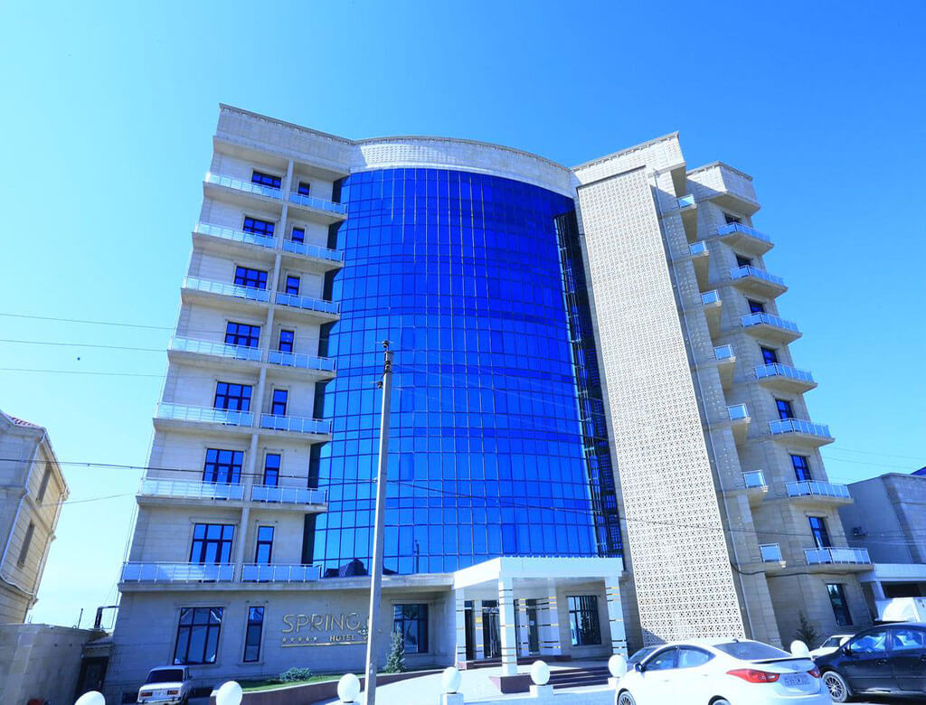 تصویری از ساختمان هتل اسپرینگ باکو