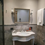 سرویس بهداشتی و حمام در هتل سافیر سیتی باکو