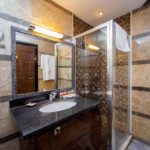 حمام اتاق های هتل سافیر باکو