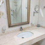 سرویس بهداشتی و حمام هتل لارا اسپا باکو