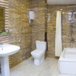 سرویس بهداشتی و حمام هتل خاقانی سنتر باکو