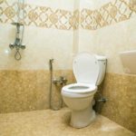 سرویس بهداشتی و حمام اتاق های هتل رویال کسل بوتیک باکو