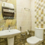 سرویس بهداشتی و حمام هاستل سلام در باکو