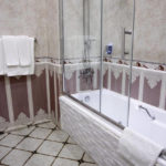 سرویس بهداشتی اتاق های هتل رویال پالاس باکو