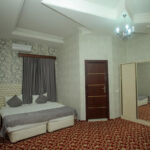 اتاق دابل داخل اتاق هتل آمبیانس باکو