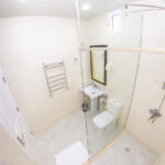 سرویس بهداشتی اتاق های هتل اولد ایست باکو