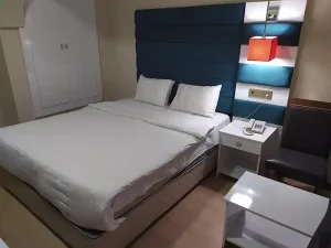 آتنالایف( Athena life )